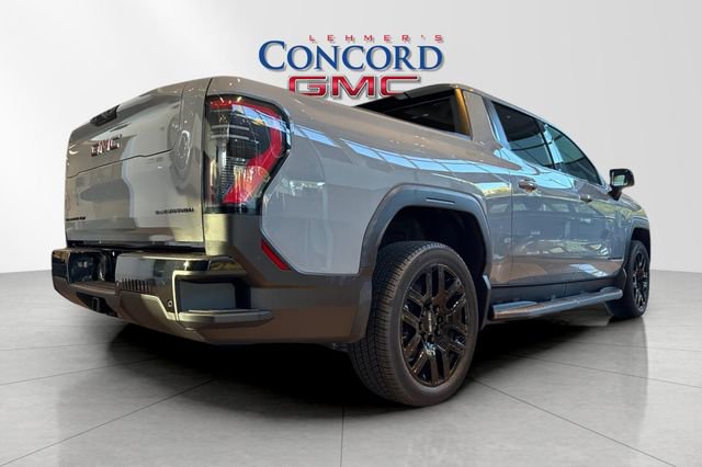 Used 2026 GMC Sierra EV Elevation w/ LPO, Elevation Dark Package image 3