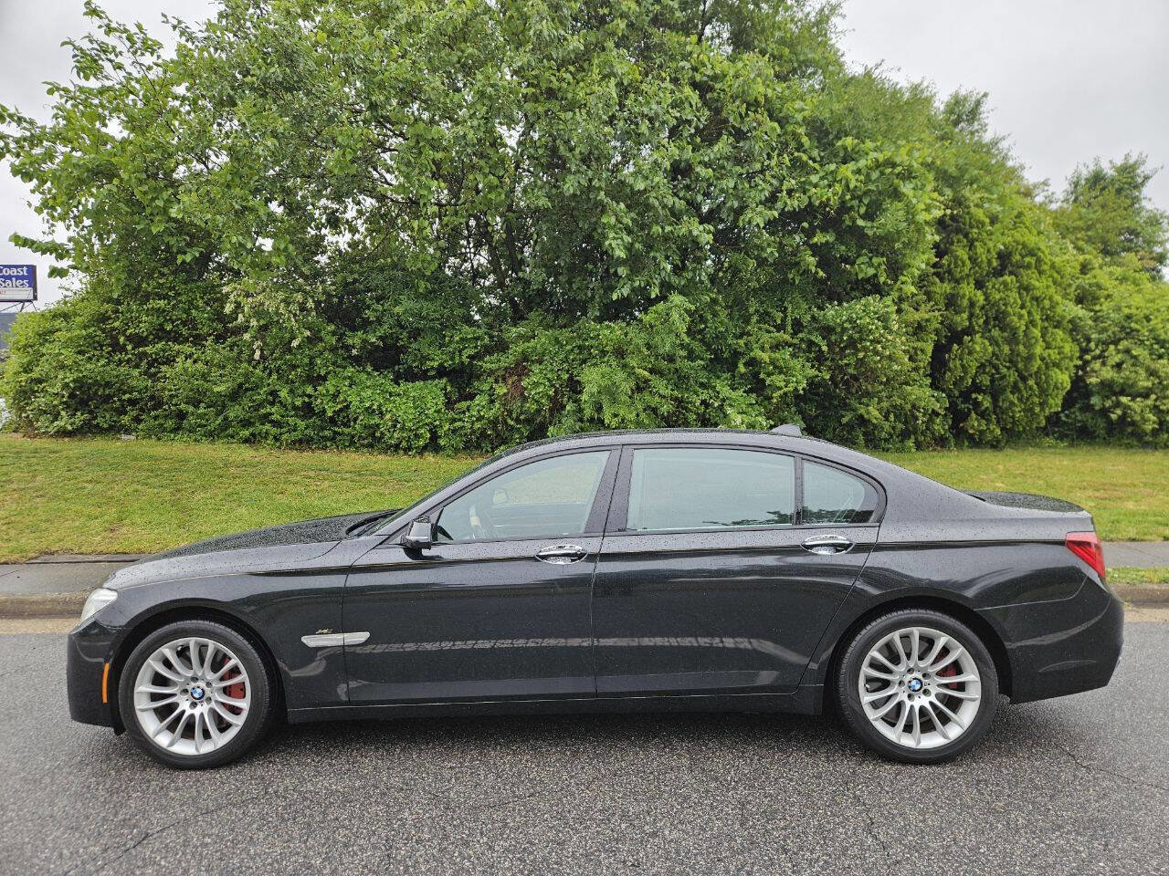 Used 2014 BMW 750Li RWD image 2