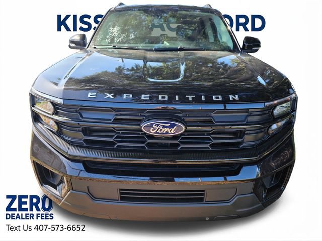 New 2026 Ford Expedition Active RWD image 9