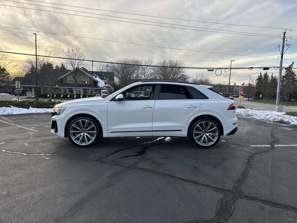 New 2026 Audi Q8 Prestige image 4