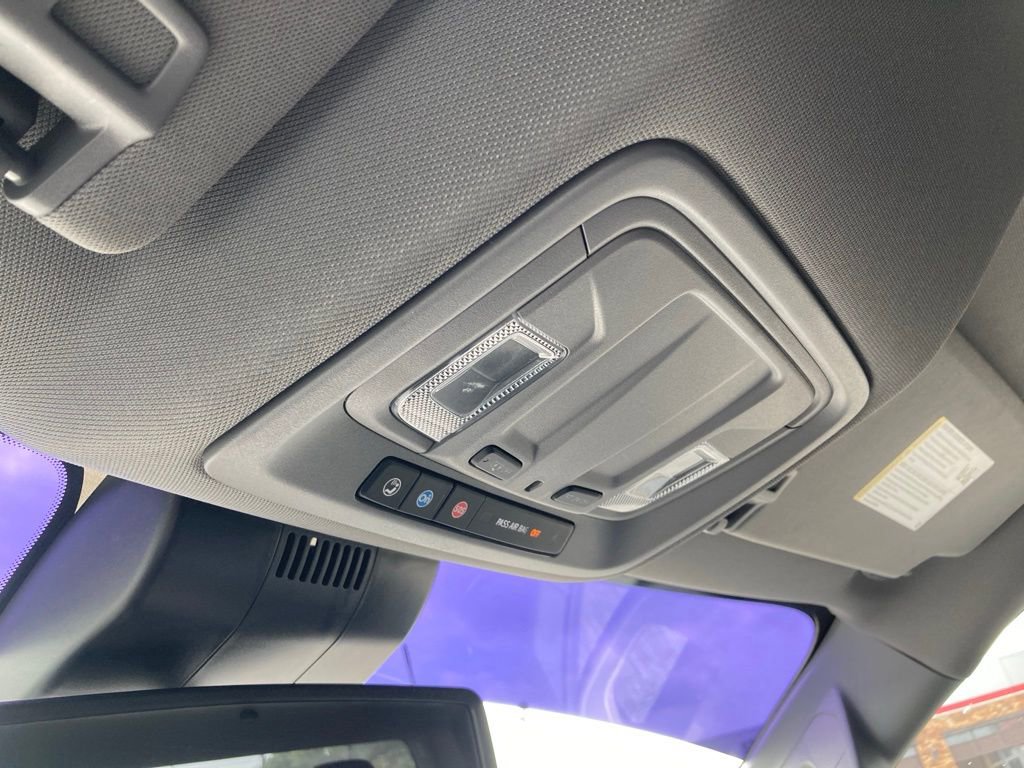 Used 2024 Chevrolet Silverado 2500 Custom w/ Custom Value Package image 28