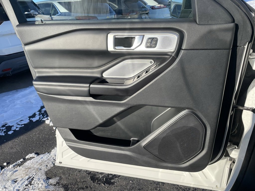 Used 2020 Ford Explorer ST w/ ST Street Pack image 58