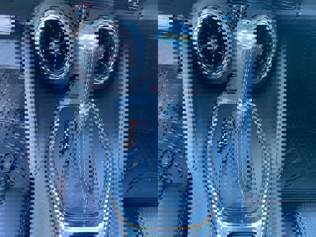 Used 2019 Chevrolet Camaro LT image 12