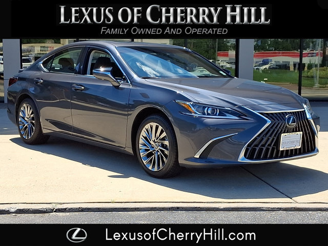 Certified 2025 Lexus ES 300h w/ Luxury Package