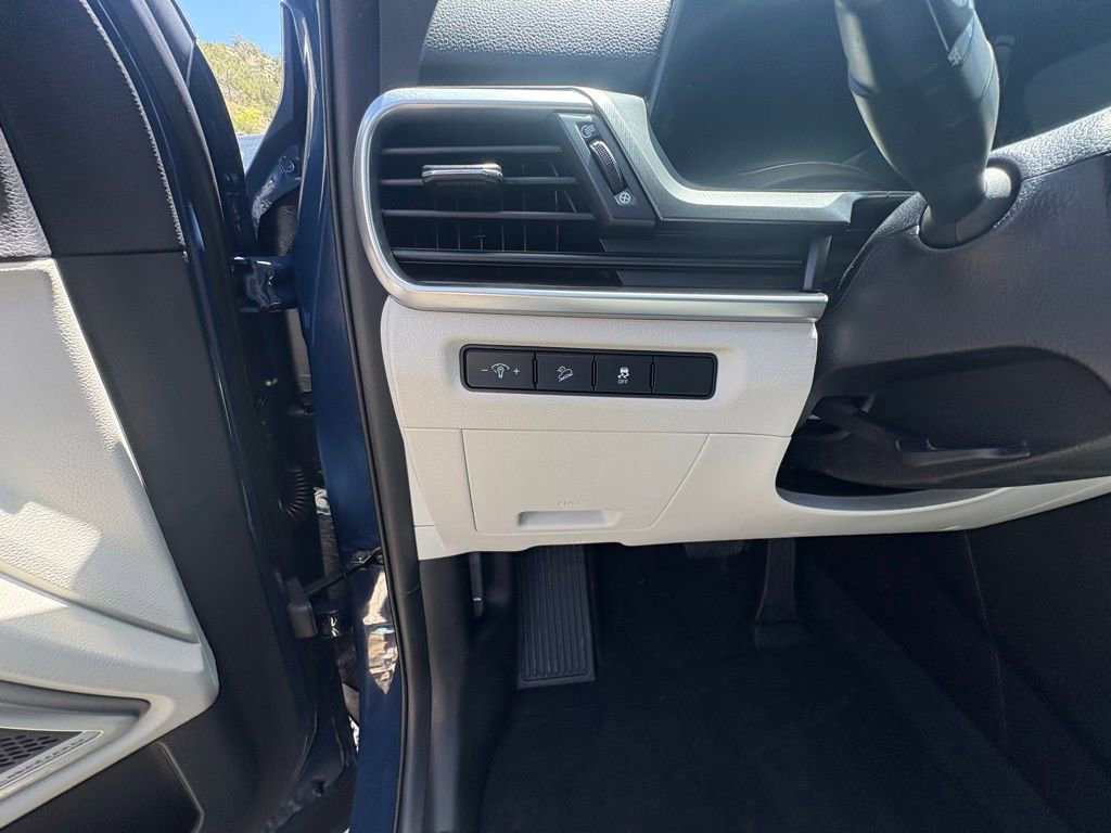 Certified 2024 Kia Telluride S AWD/4WD image 16