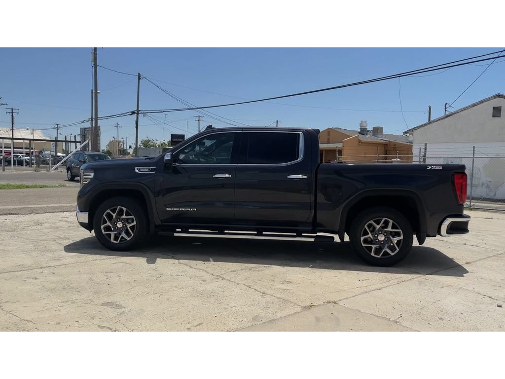 Certified 2023 GMC Sierra 1500 SLT w/ SLT Premium Plus Package AWD/4WD image 8