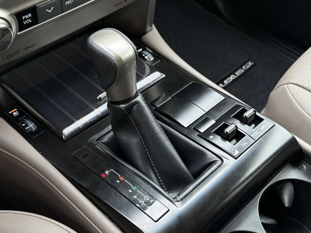 Used 2020 Lexus GX 460 Premium w/ Premium Package AWD/4WD image 20