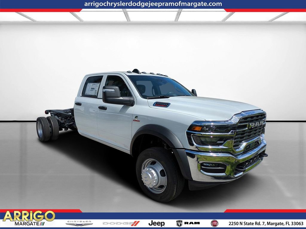New 2026 RAM 5500 Tradesman w/ Chrome Appearance Group