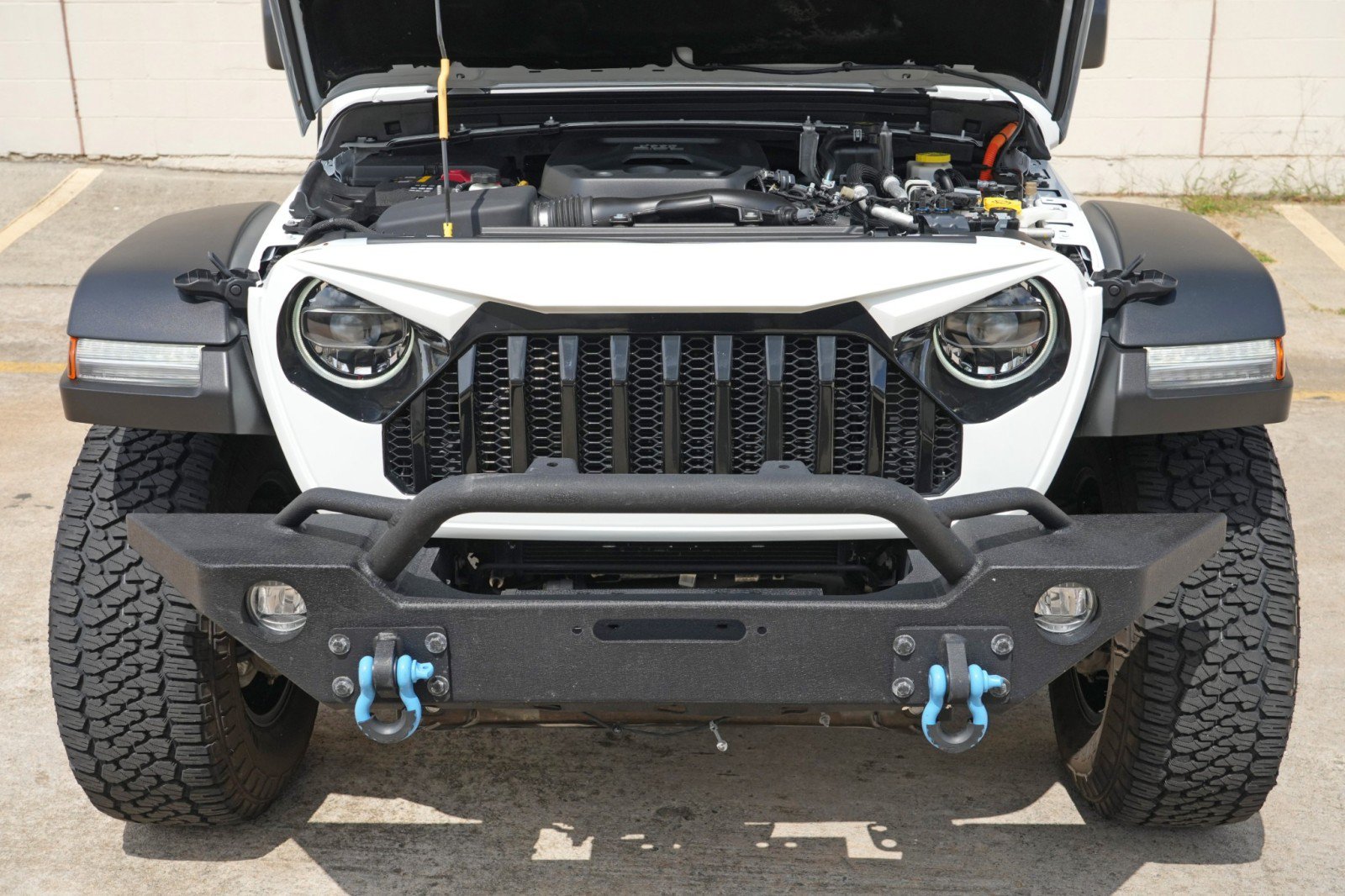 Used 2022 Jeep Wrangler Unlimited Rubicon 4xe w/ Cold Weather Group AWD/4WD image 7