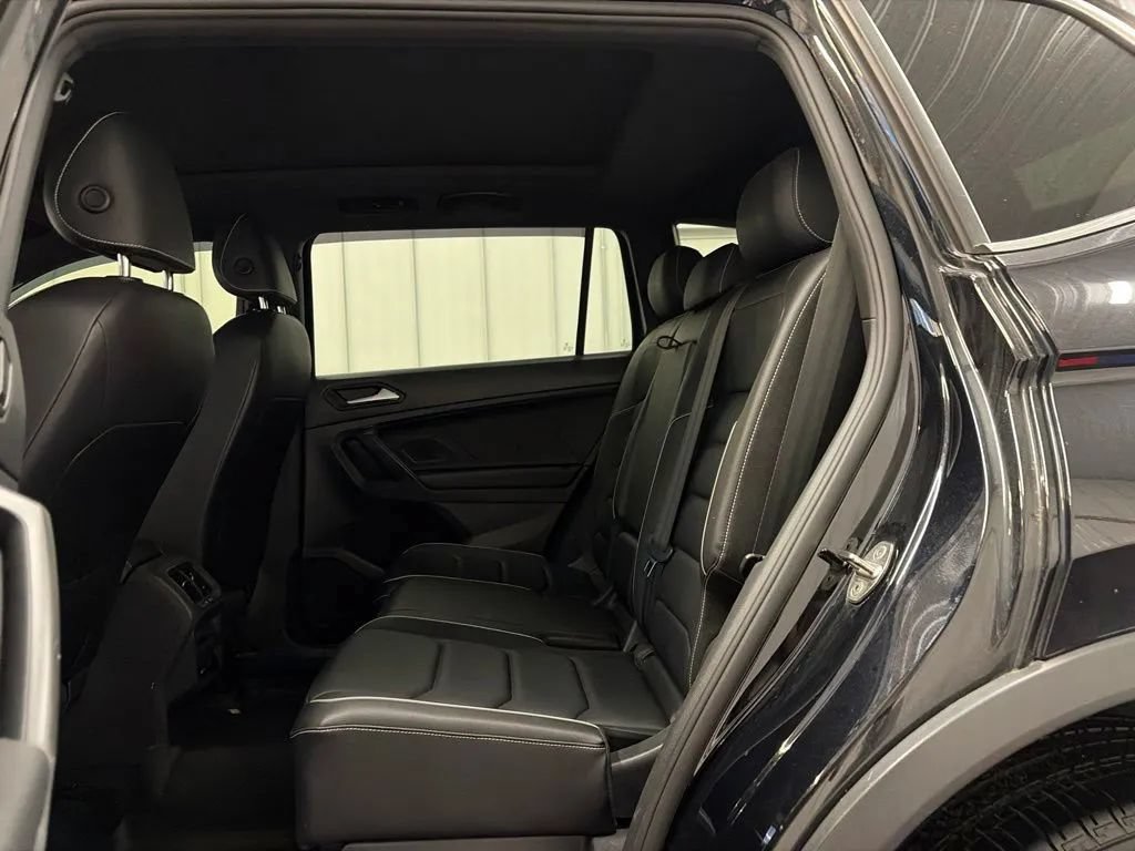 Used 2021 Volkswagen Tiguan SEL Premium R-Line AWD/4WD image 13