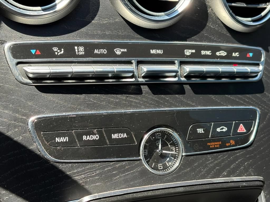 Used 2019 Mercedes-Benz C 300 Sedan image 21