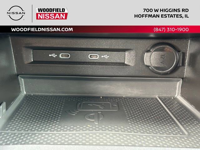 Used 2022 Volkswagen Tiguan SE AWD/4WD image 39