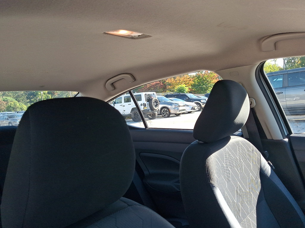 Used 2024 Nissan Versa SV FWD image 13
