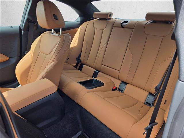 Used 2025 BMW 230i Coupe w/ Premium Package RWD image 26