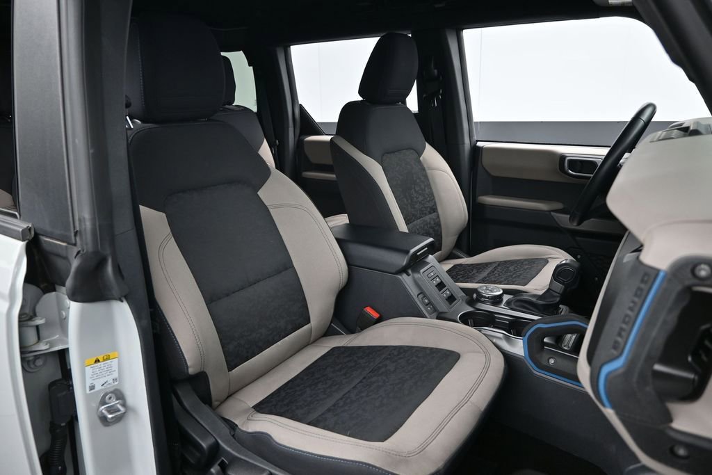 Used 2022 Ford Bronco Wildtrak AWD/4WD image 32