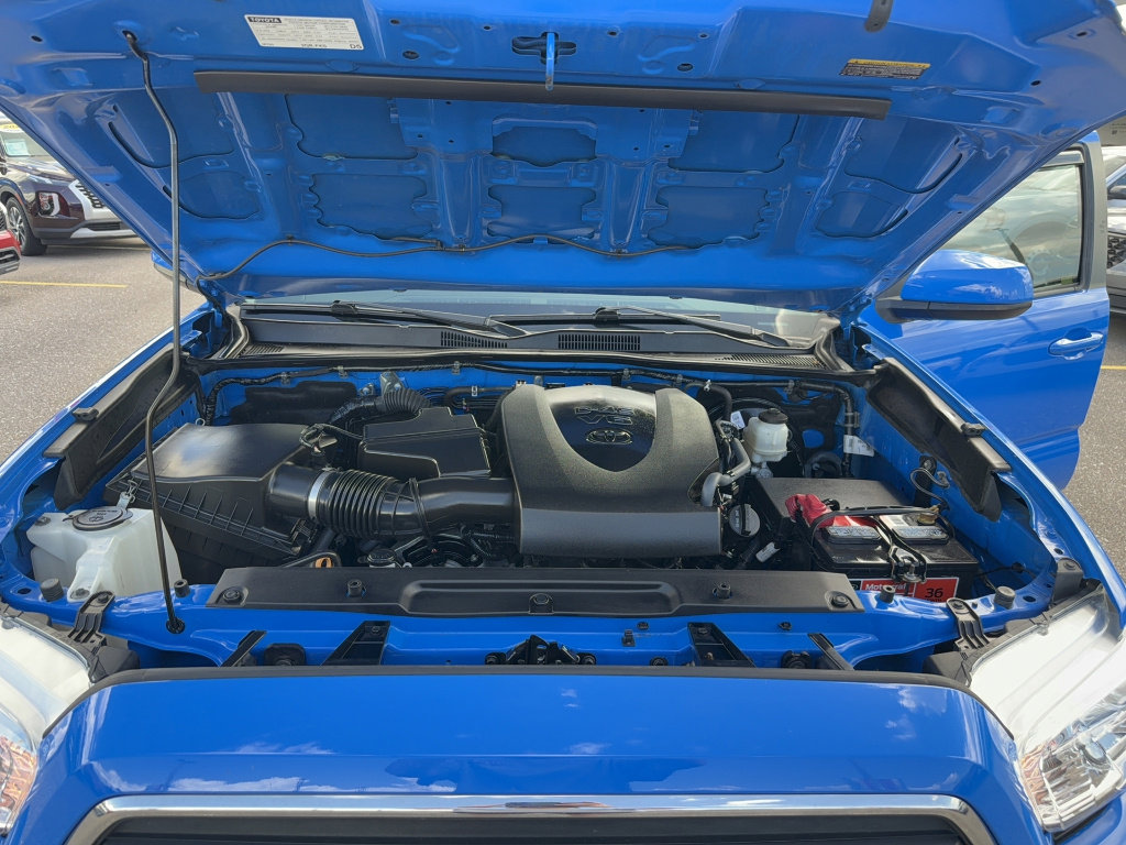 Used 2021 Toyota Tacoma SR5 image 32