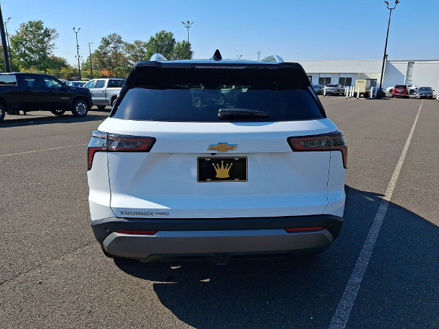 Used 2025 Chevrolet Equinox LT AWD/4WD image 7