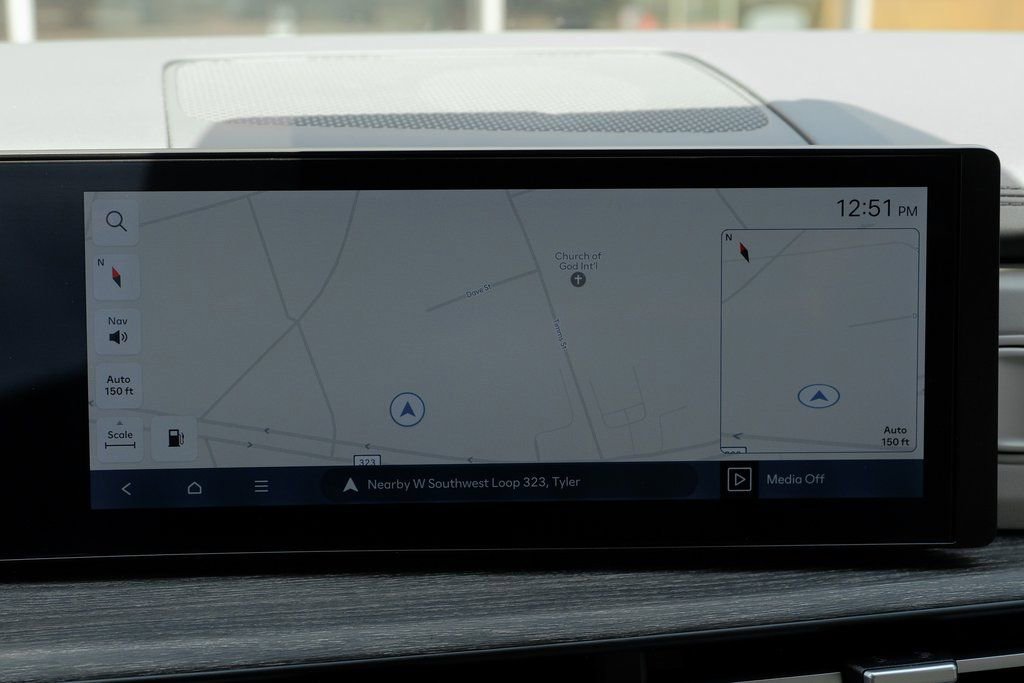 Used 2024 Hyundai Santa Fe Limited image 21