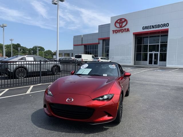Used 2024 MAZDA MX-5 Miata Grand Touring RWD image 1