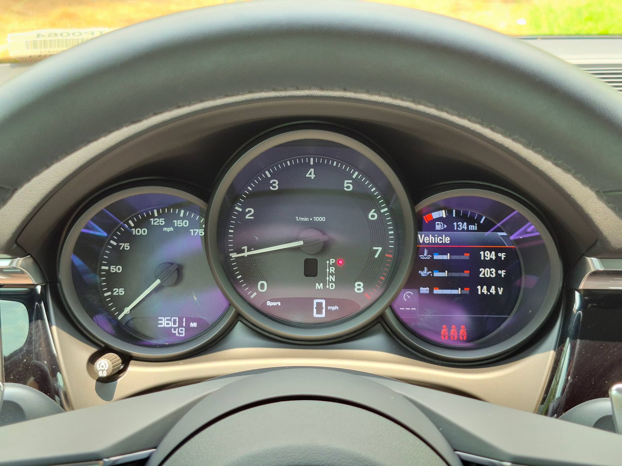 Certified 2026 Porsche Macan AWD/4WD image 11