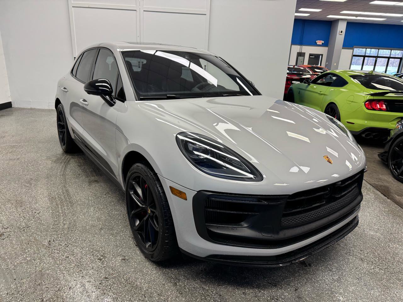Used 2023 Porsche Macan GTS w/ GTS Sport Package image 4