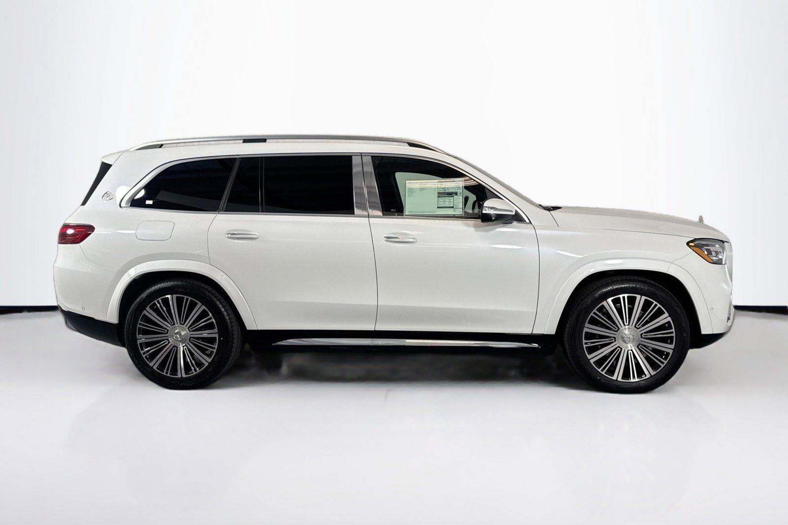 New 2026 Mercedes-Benz Maybach GLS 600 4MATIC image 4