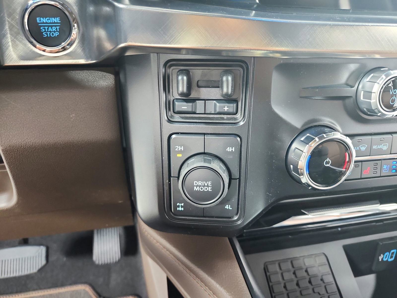 New 2026 Ford F250 King Ranch image 28