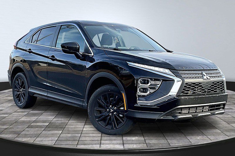 Used 2024 Mitsubishi Eclipse Cross LE image 12