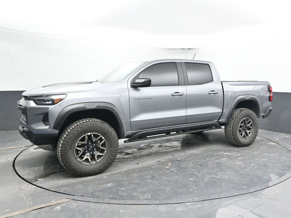 Used 2024 Chevrolet Colorado ZR2 w/ ZR2 Convenience Package III AWD/4WD image 7