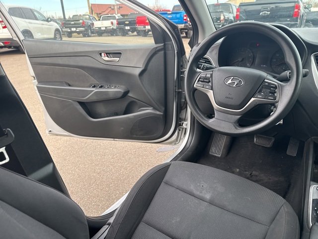 Used 2021 Hyundai Accent SE image 14