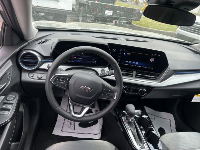 New 2026 Chevrolet Trax LT image 25