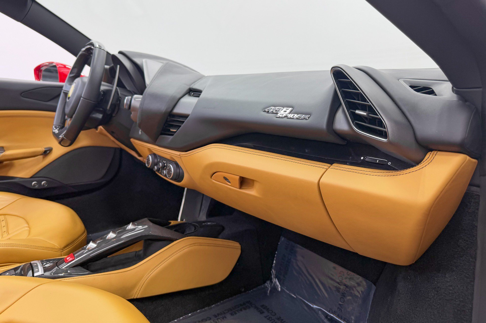 Used 2018 Ferrari 488 Spider RWD image 14