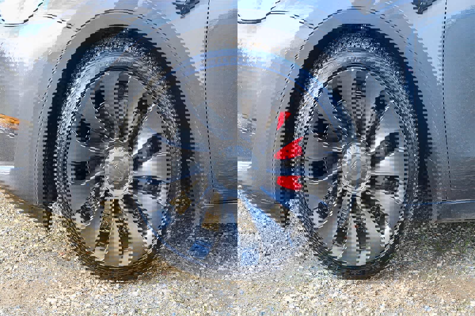 Used 2022 Tesla Model Y Performance image 8