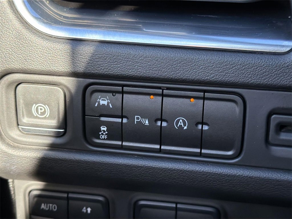 Used 2023 GMC Yukon SLT image 19