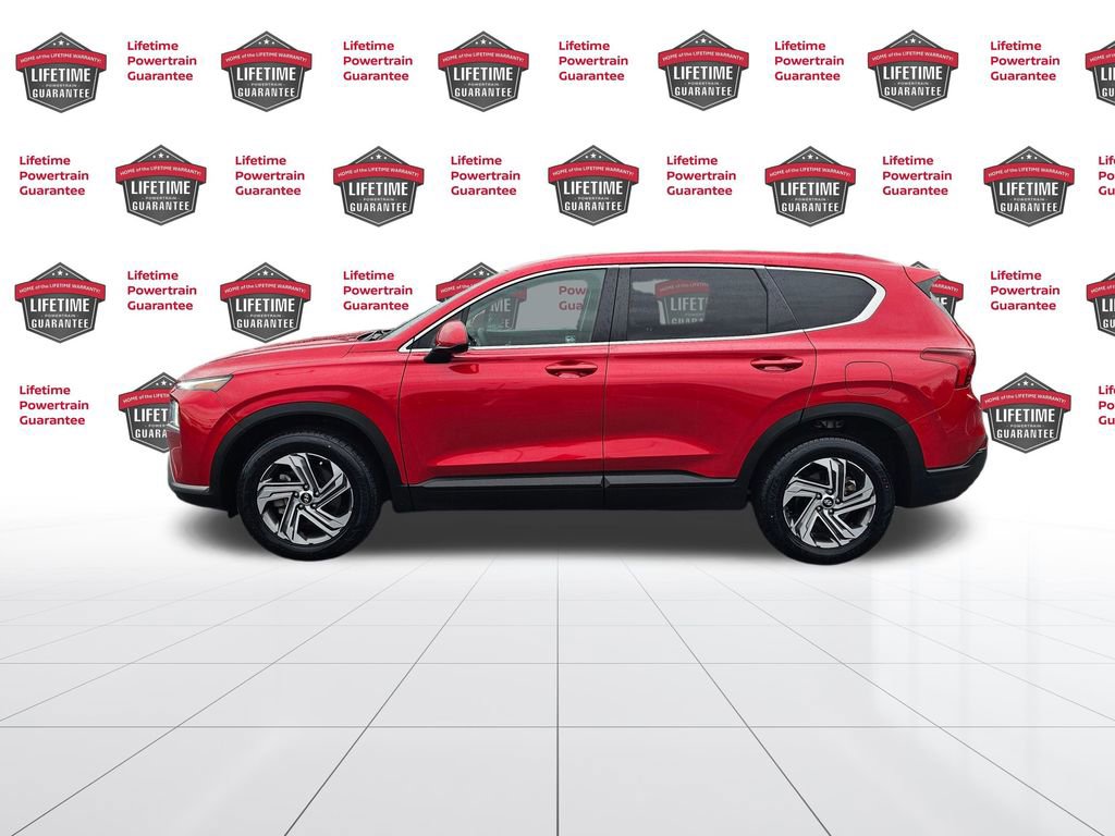 Used 2021 Hyundai Santa Fe SE image 2