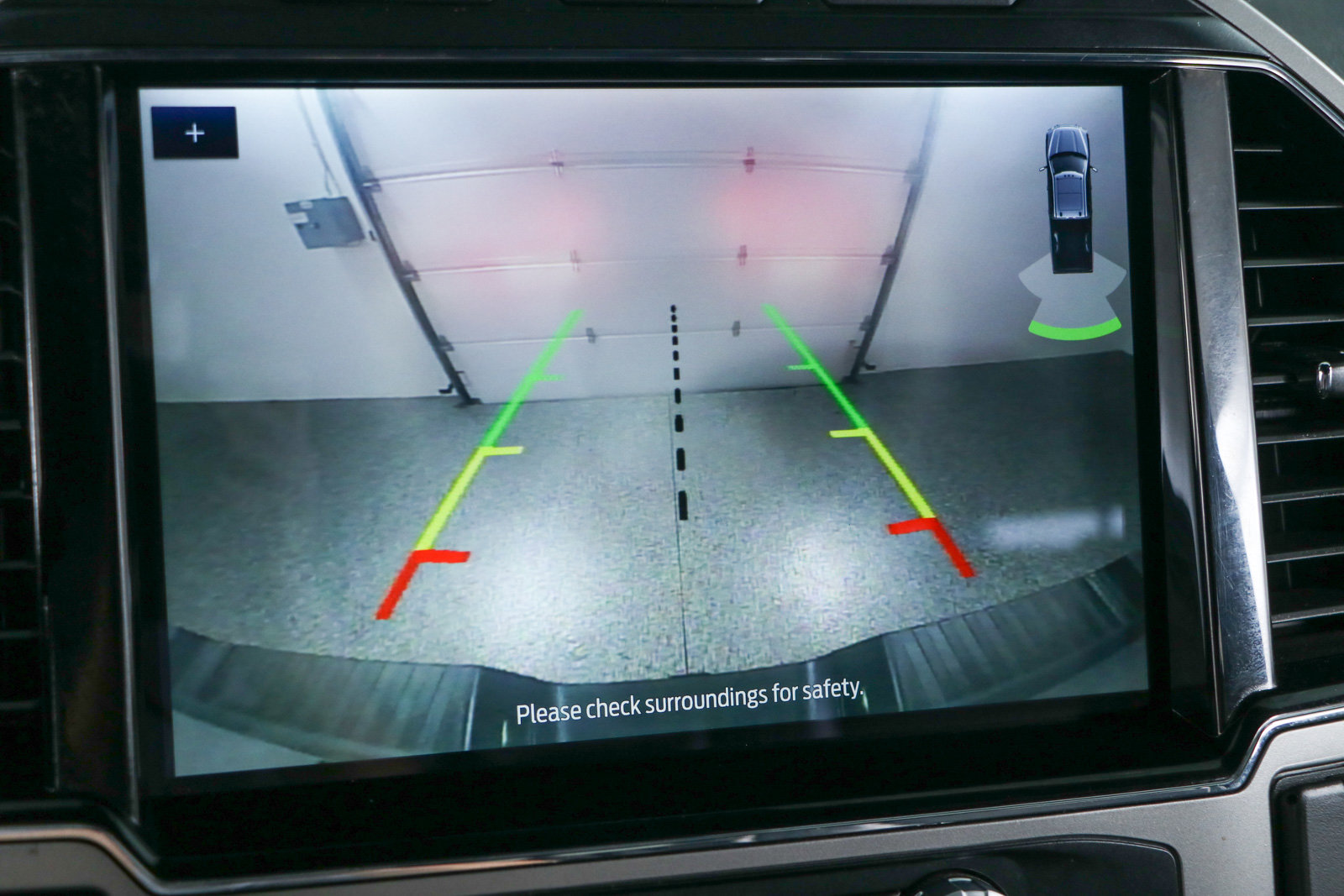 Used 2022 Ford F250 Lariat w/ Black Appearance Package image 20