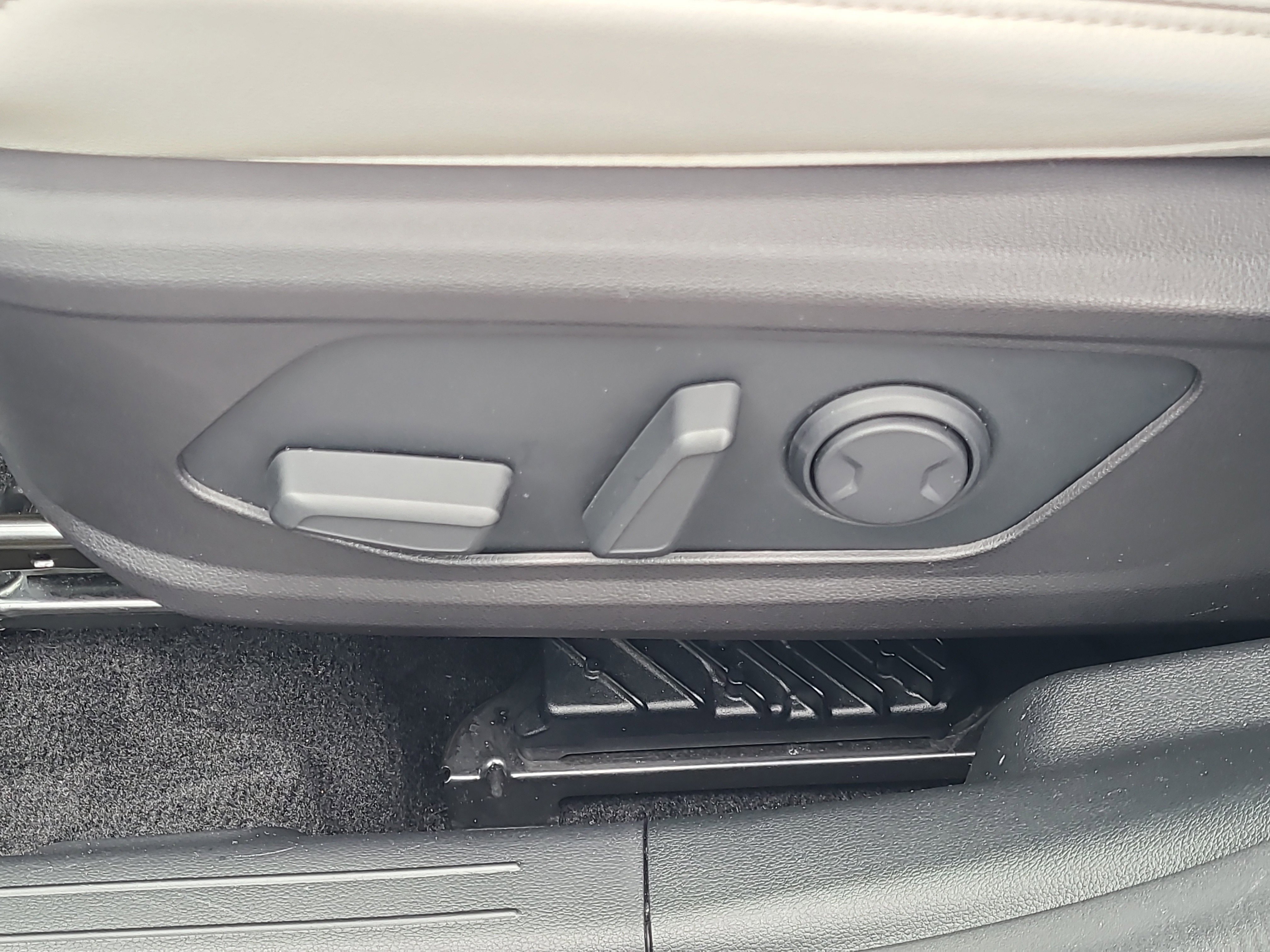 Used 2022 Hyundai Tucson Limited image 20