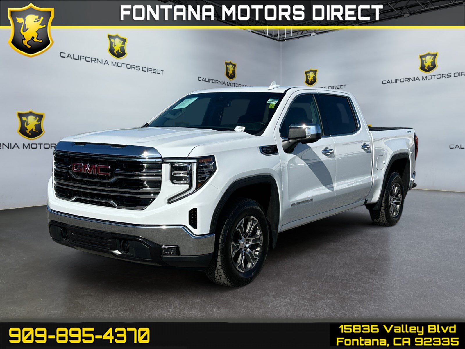 Used 2026 GMC Sierra 1500 SLT AWD/4WD image 1