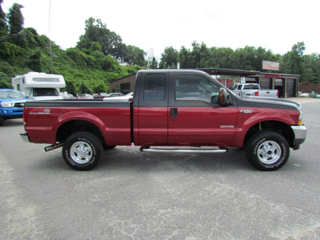 Used 2003 Ford F250 XLT image 8