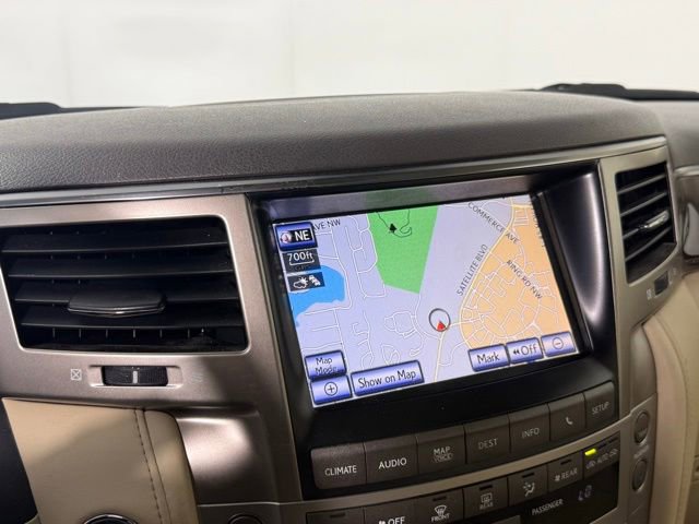 Used 2014 Lexus LX 570 4WD image 16
