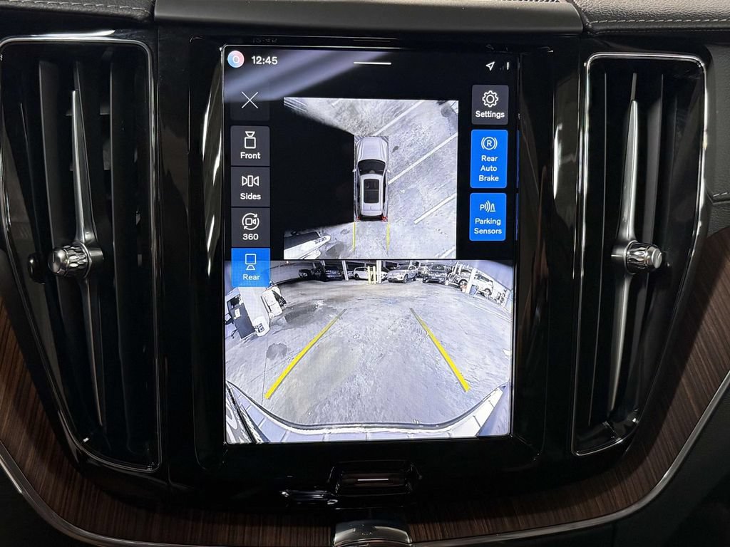 Used 2024 Volvo XC60 T8 Ultimate w/ Protection Package Premier AWD/4WD image 7