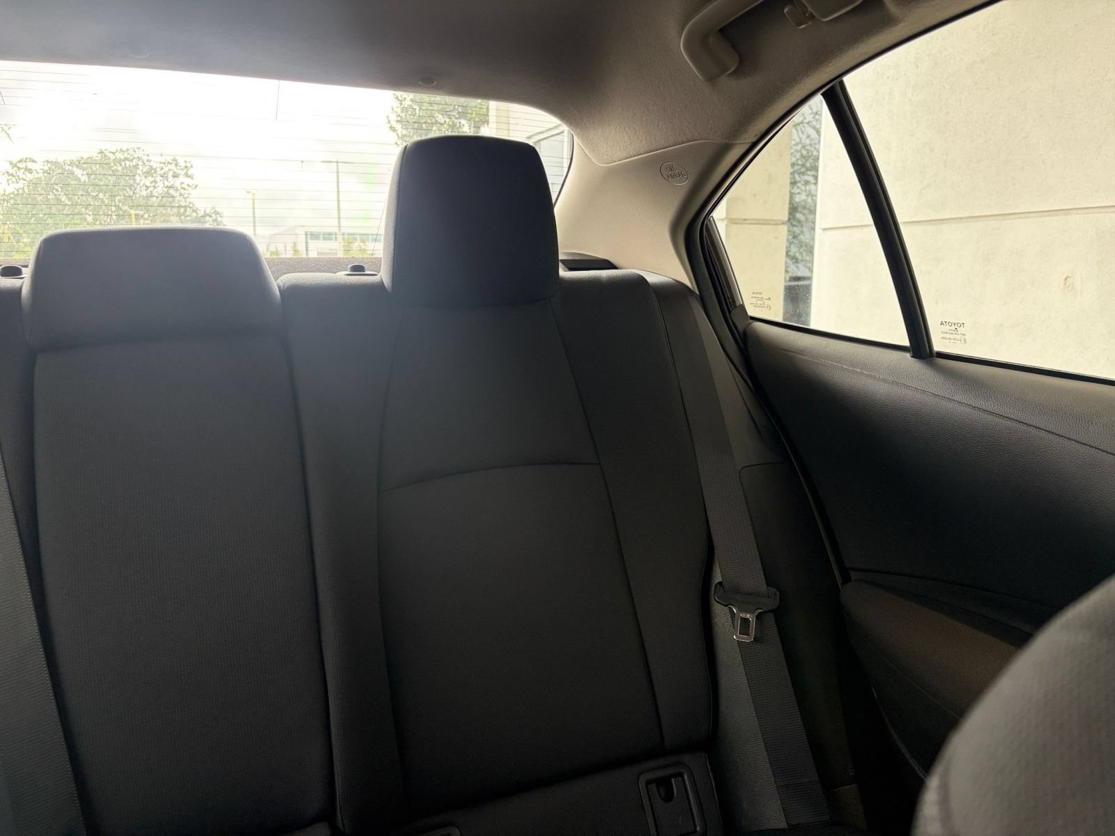 Used 2025 Toyota Corolla LE FWD image 36