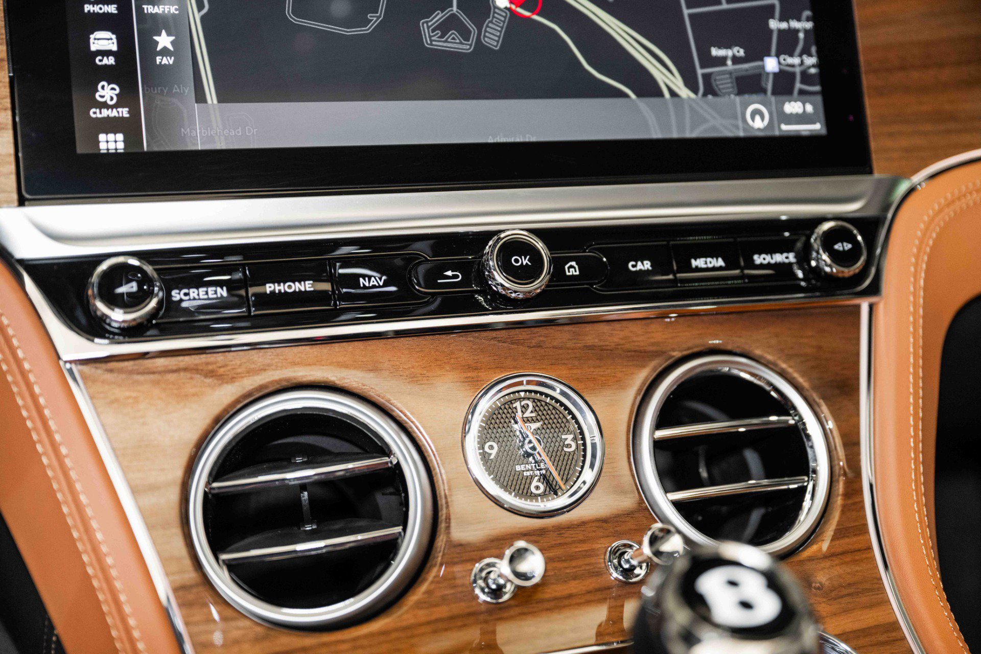 New 2024 Bentley Continental GT V8 image 30