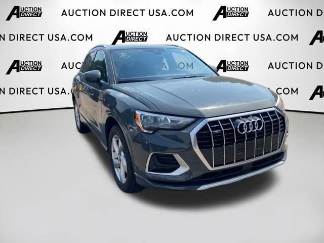 Used 2020 Audi Q3 2.0T Premium w/ Convenience Package image 3