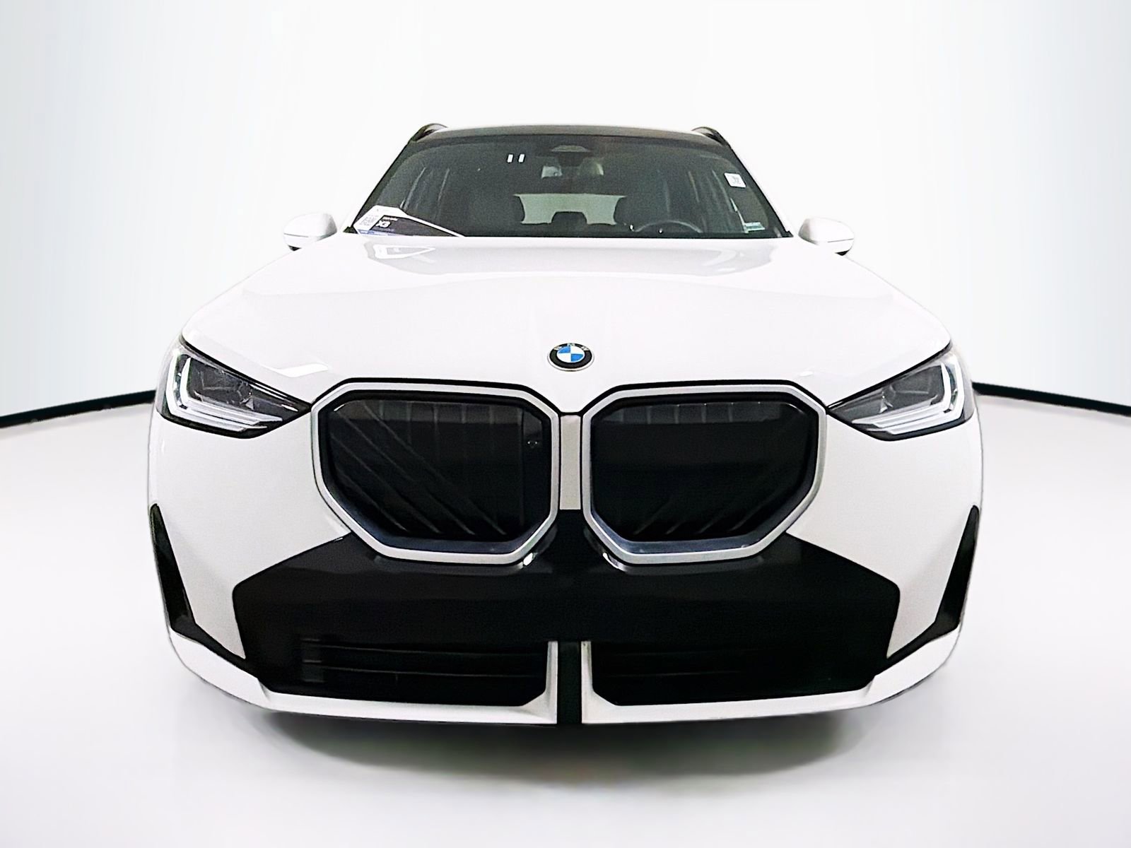 Used 2025 BMW X3 xDrive30 AWD/4WD image 2