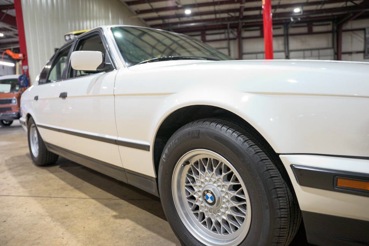 Used 1993 BMW 535i Sedan image 25