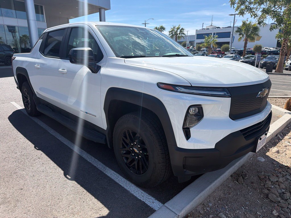 Used 2024 Chevrolet Silverado EV W/T AWD/4WD image 2