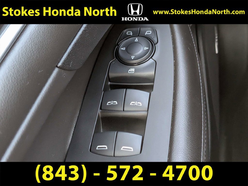 Used 2017 Buick LaCrosse Essence w/ Sun and Shade Package FWD image 25