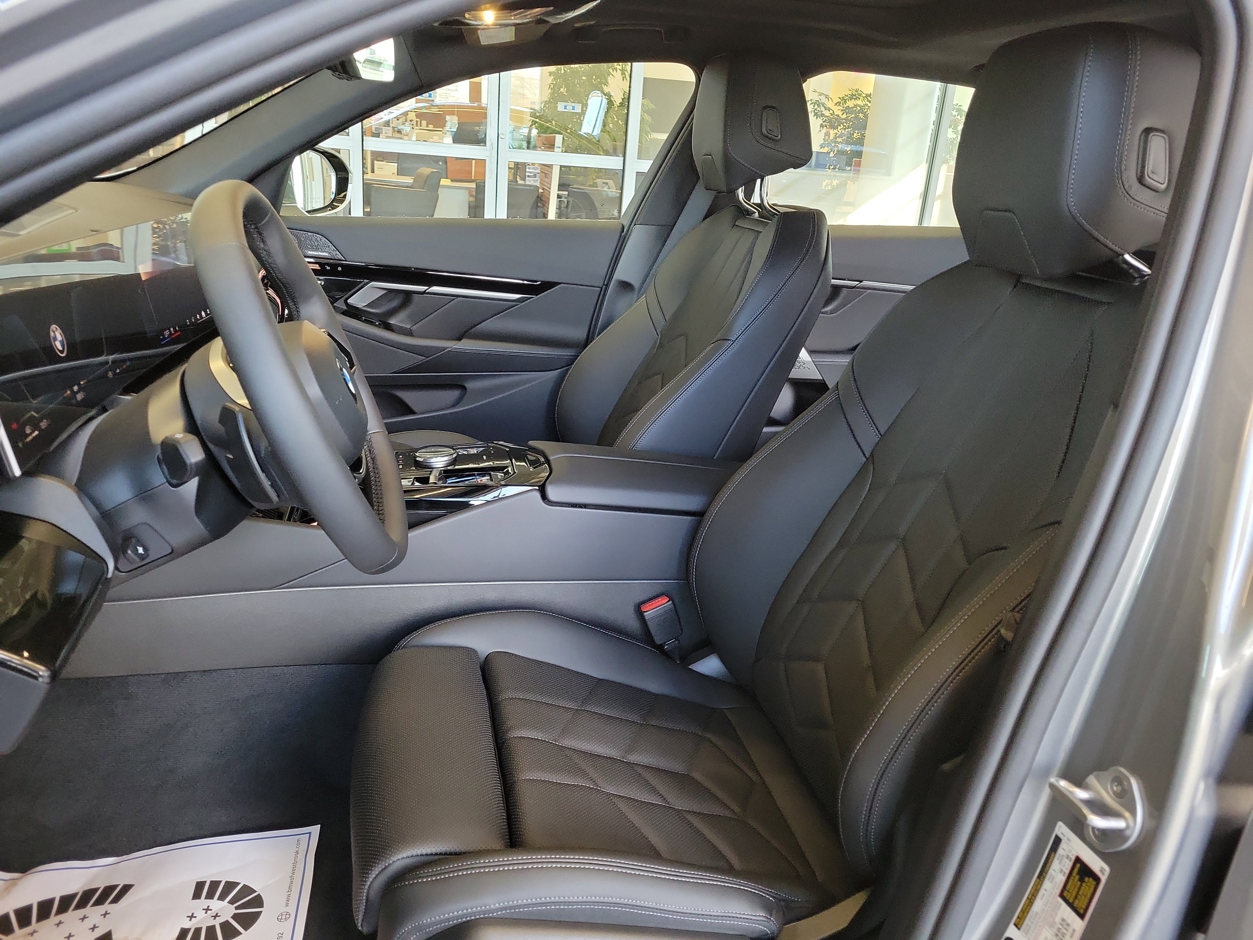 Used 2026 BMW 530i xDrive w/ Convenience Package image 14