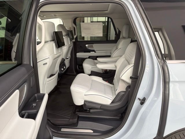 New 2027 Ford Expedition Max Platinum w/ Platinum Ultimate Package AWD/4WD image 59